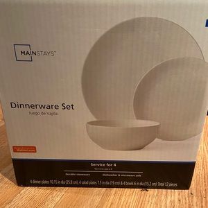 4 serving dinnerware set